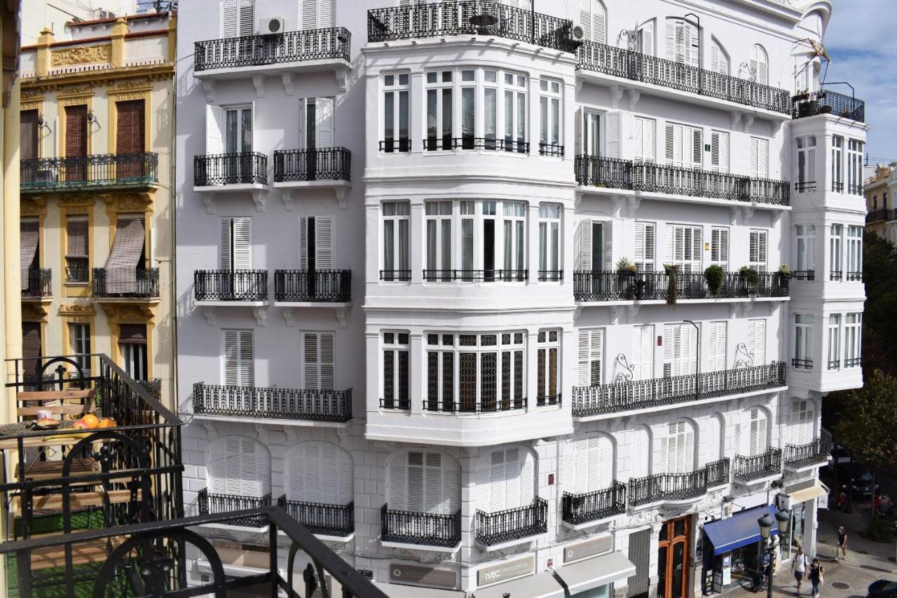 Valencia Apartamentos Goya Exterior photo
