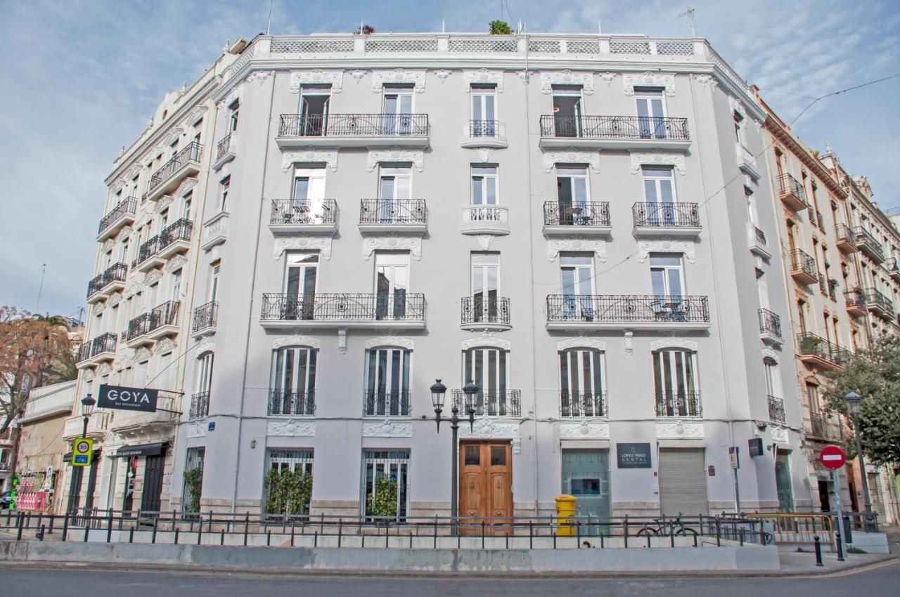 Valencia Apartamentos Goya Exterior photo